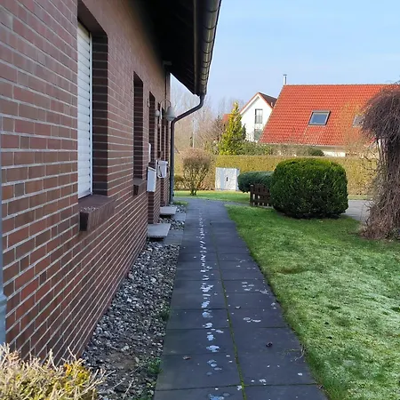 Ambiente 公寓 Neu Gaarz